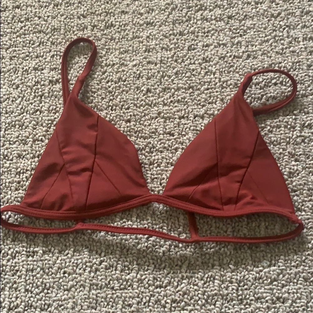 Stone fox swim isla top